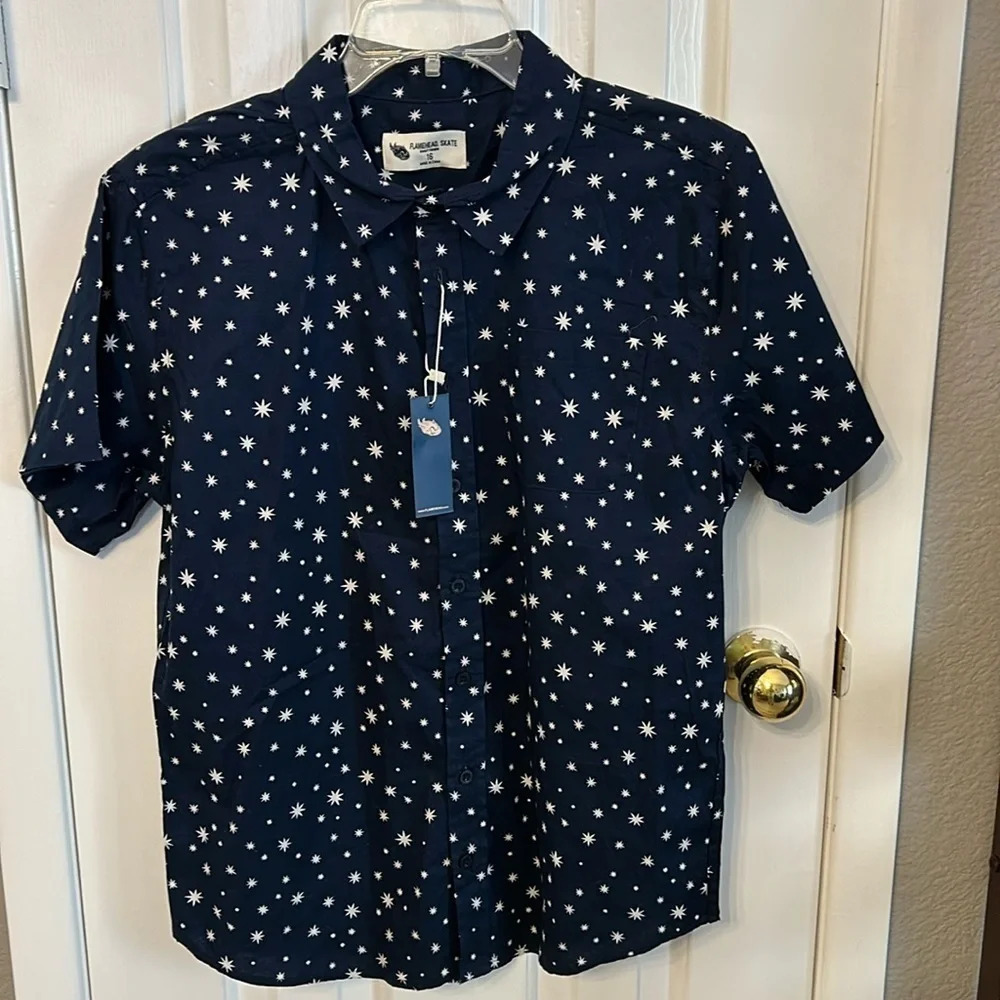 Flamehead Skate USA Buttonup Boys Teen Size 16 Navy Blue Star Print SS Shirt NWT
